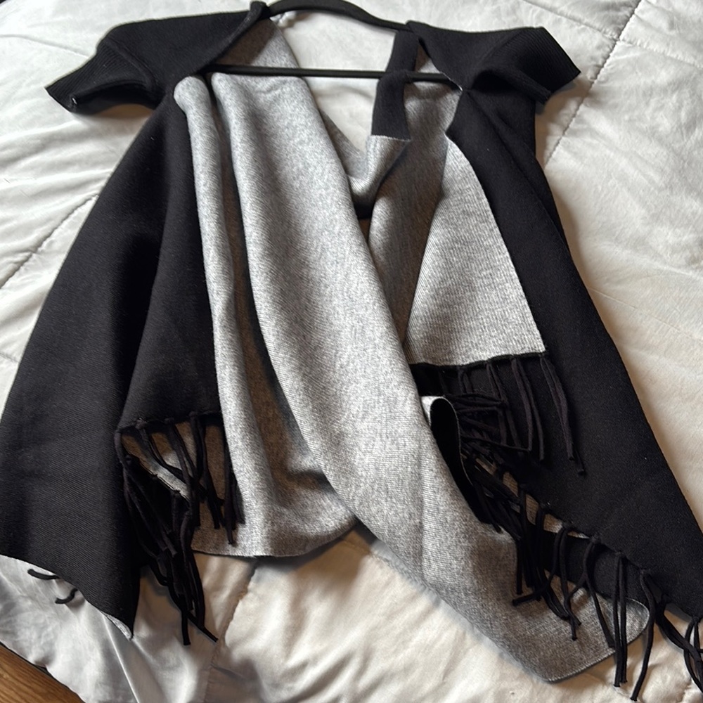 Elegant Black and Gray Women's Sweater